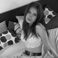 Webcam Model MoireCreedon Videos