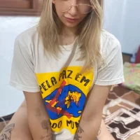 Webcam Model Branquinha_12 Videos