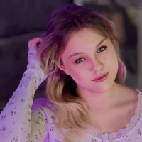 Webcam Model CaitlinSugar Videos