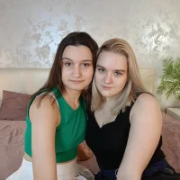 Webcam Model MariamCroston Videos