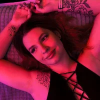 Webcam Model AdaleePalmerr Videos