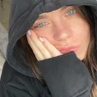 Webcam Model 19_PetiteEilish_07 Videos
