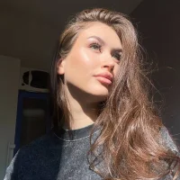 Webcam Model KiraBodrick Videos