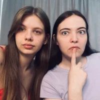 Webcam Model GarynDownton Videos