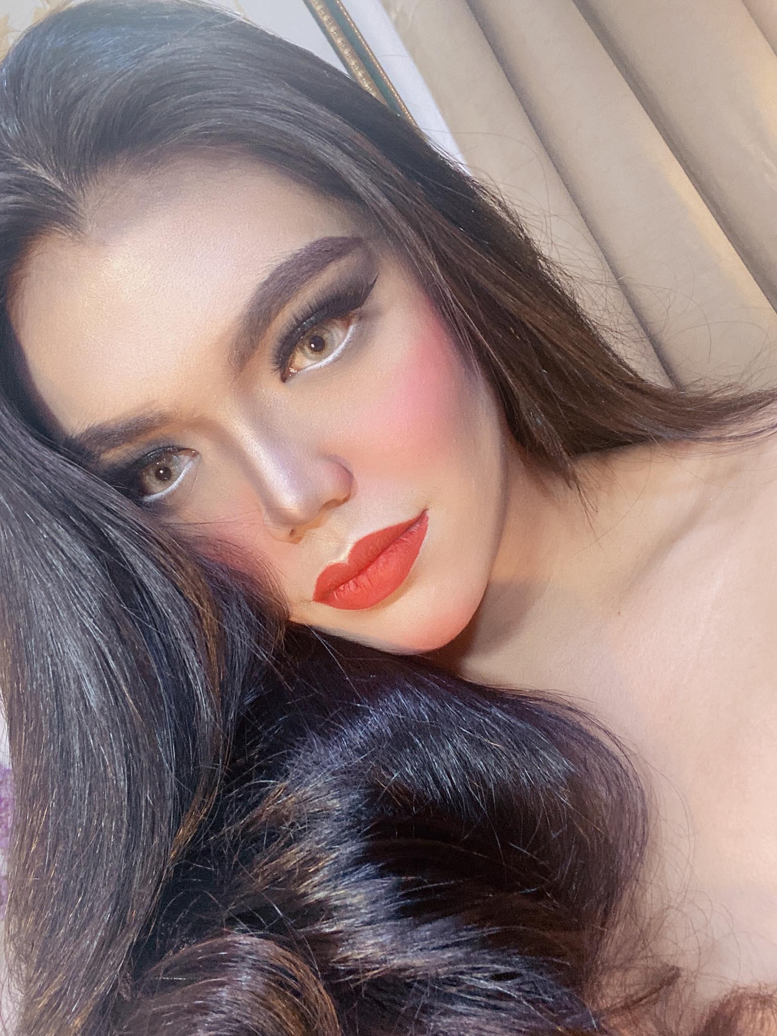 Webcam Model 10incheskinkynastytrans Videos