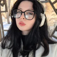 Webcam Model LuiseLecoultre Videos