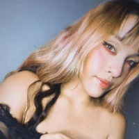 Webcam Model Sweet_Lya Videos
