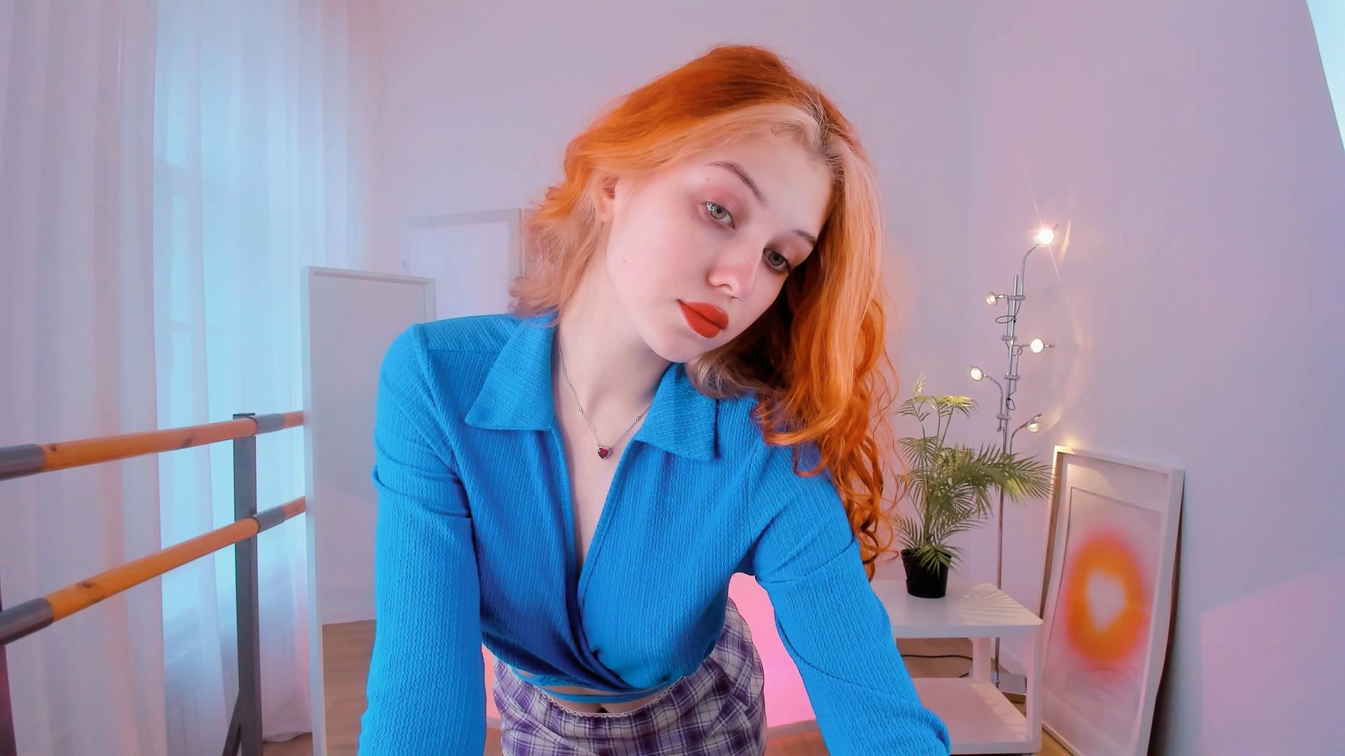 Webcam Model _annareid_ Videos