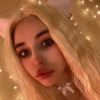 Webcam Model BellaLun Videos
