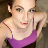 Webcam Model LindaLiony Videos