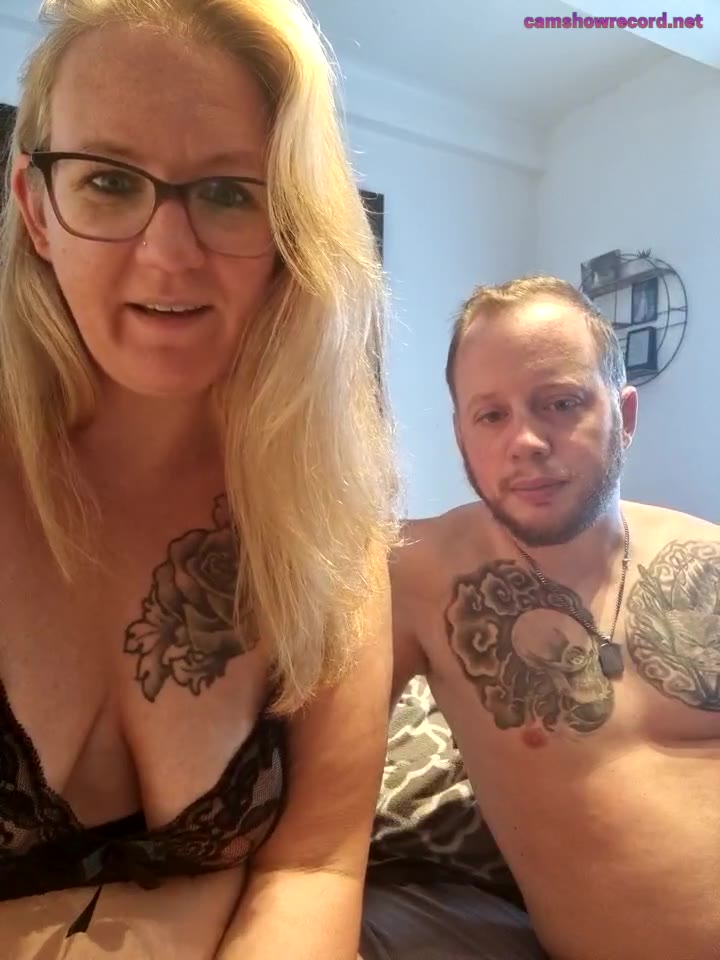 Webcam Model DERDIEDAS2022 Videos
