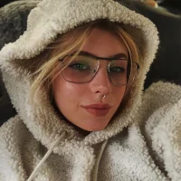 Webcam Model LilianFoster Videos