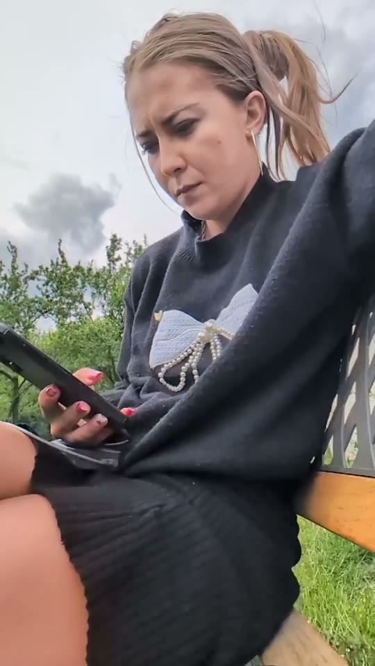 Risky_girl23_