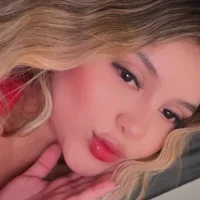 Webcam Model lunablossom_ Videos