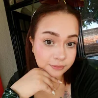 Webcam Model White_Squirt Videos