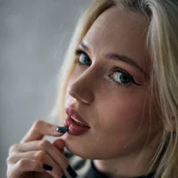 Webcam Model GlaydsLeveto Videos
