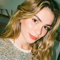 Webcam Model cuteluci_ Videos