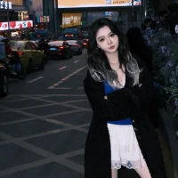 Webcam Model GirlsHangout Videos
