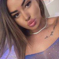 Webcam Model KirstieVegas Videos