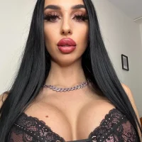 Webcam Model AlmaChase Videos