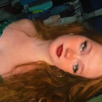 Webcam Model redheadcym12 Videos