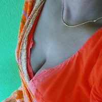 Webcam Model priya_curvy Videos
