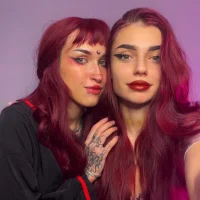 Webcam Model Ariel_and_Yaroslava Videos