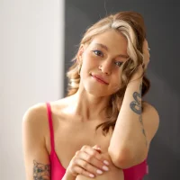 Webcam Model MollyGentry Videos