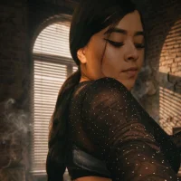 Webcam Model Mia__Kross_ Videos