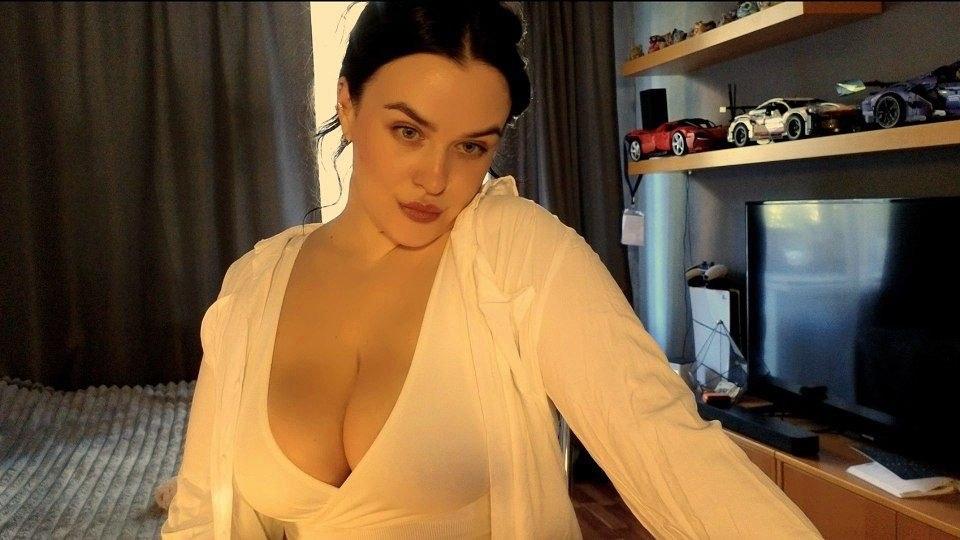 Webcam Model actavia_rose Videos