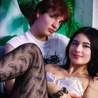Webcam Model sam_y_kat Videos