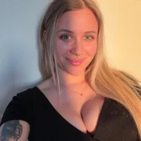 Webcam Model lunawolf21 Videos