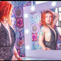 Webcam Model carly_grasso Videos