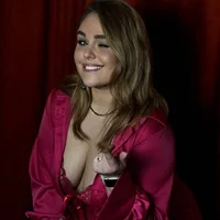 Webcam Model Juicy_PeachLux Videos