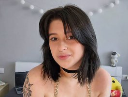 Webcam Model MikiiKiwi Videos